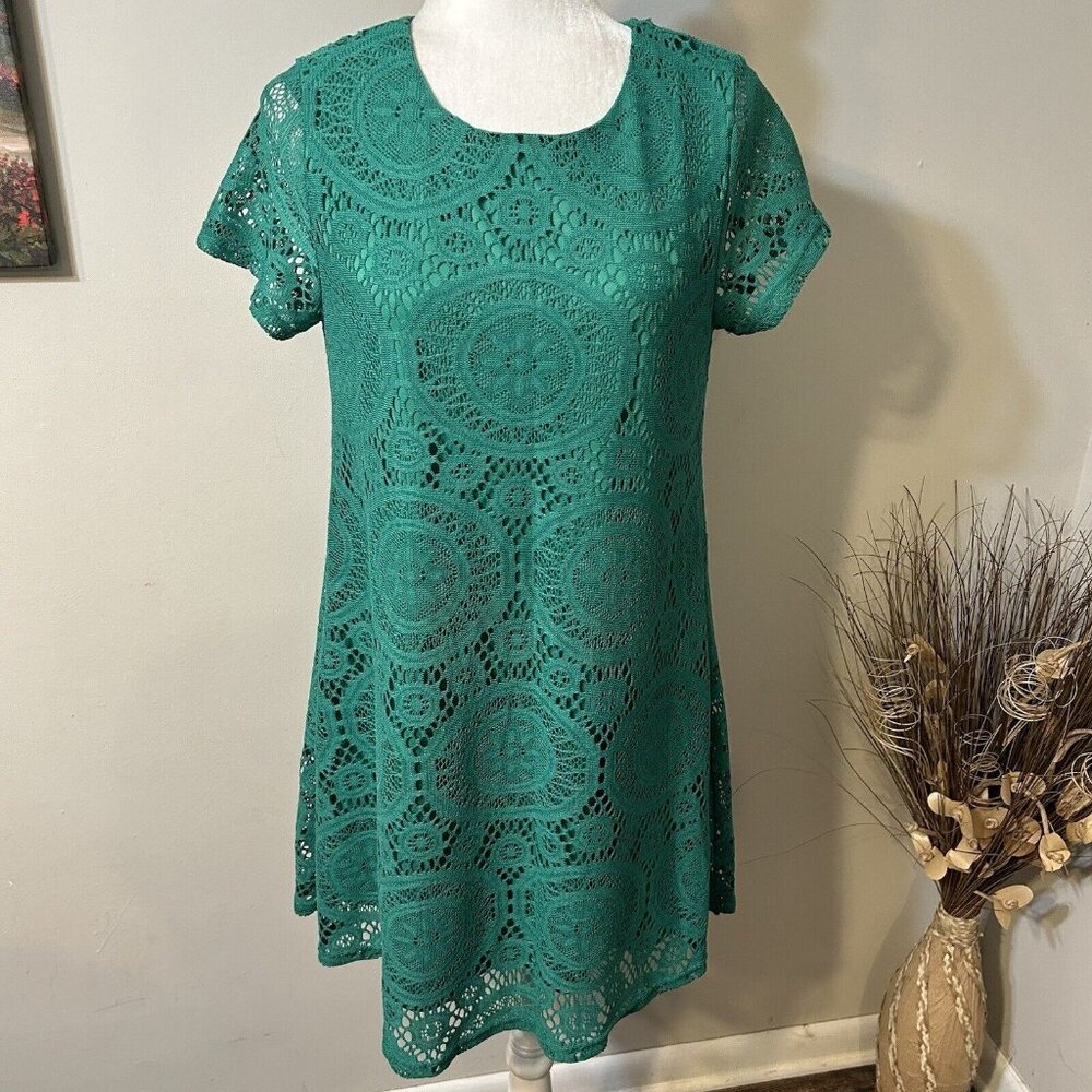 C Apparel Women Mini Dress Green Shift Lace Eyelet Short Sleeve Lined Size L